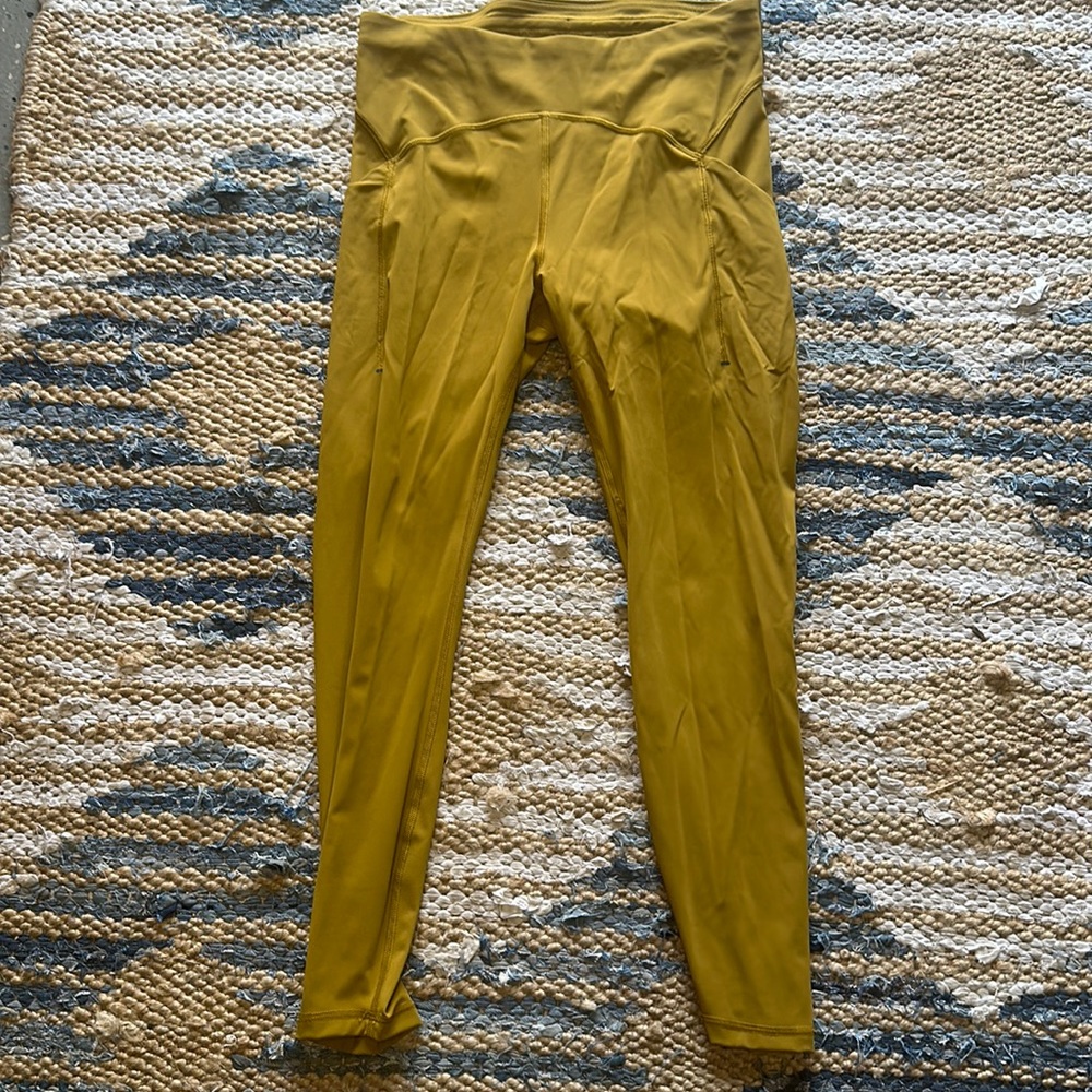 Lululemon leggings
